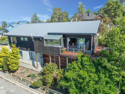 56 Saint James Avenue, Hanmer Springs