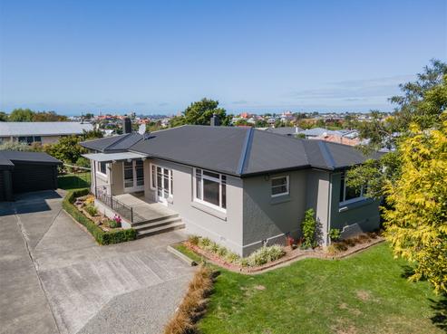 89A Avenue Road, West End