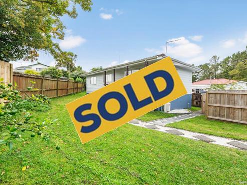 2/16 Spargo Road, Massey