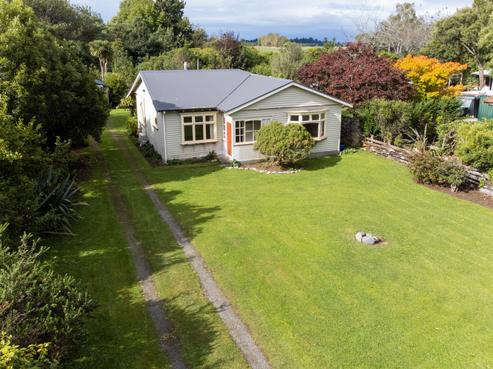 1220 Peel Forest Road, Mesopotamia