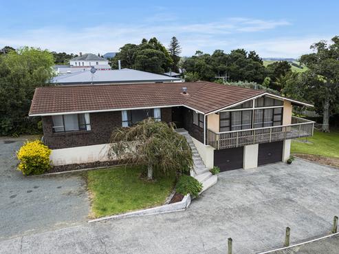 9 Tauraroa Road, Maungakaramea