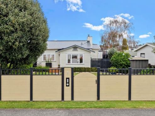 1/1 Kelvin Road, Papakura