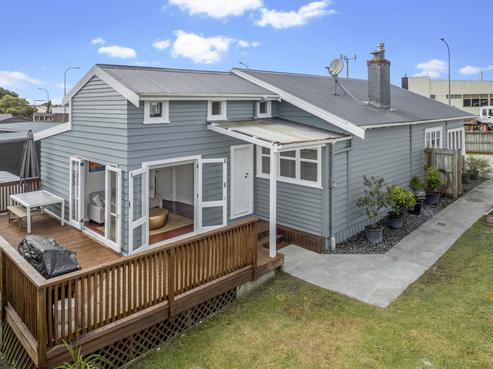 647 Swanson Road, Swanson