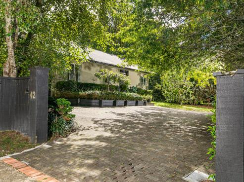 42 Isobel Road, Greenhithe
