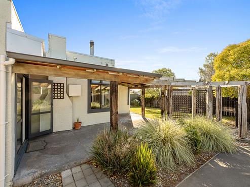 103 Cleghorn Street, Redwoodtown