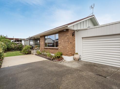 27A Queens Drive, Saint Kilda