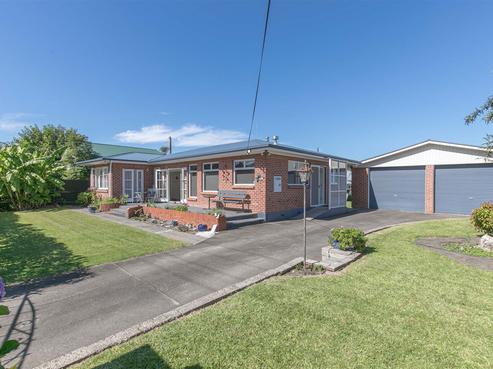 18 First Avenue North, Waihou