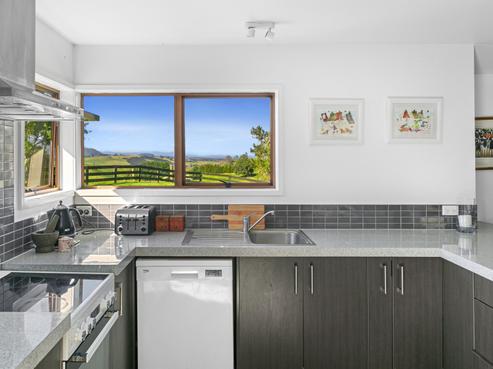 61 Oak Drive, Wairakei and Surrounds