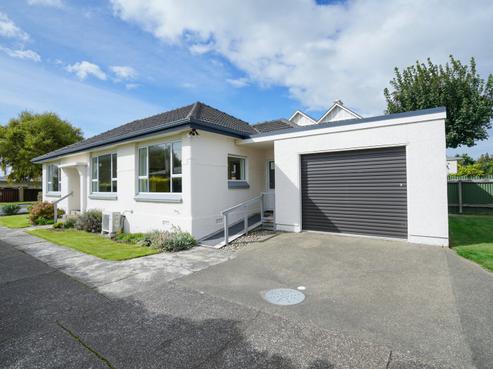 74 Lorn Street, Glengarry