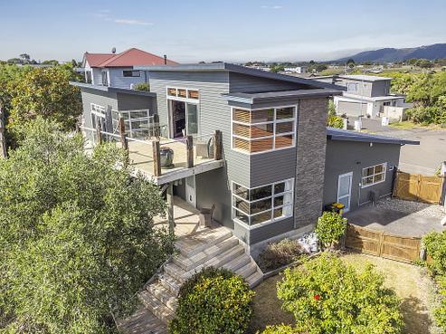 11 Metzenthin Close, Raumati South
