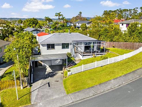 3 Rehia Road, Massey
