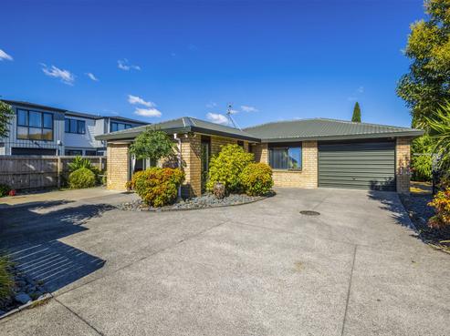 17A Fernaig Street, Papakura