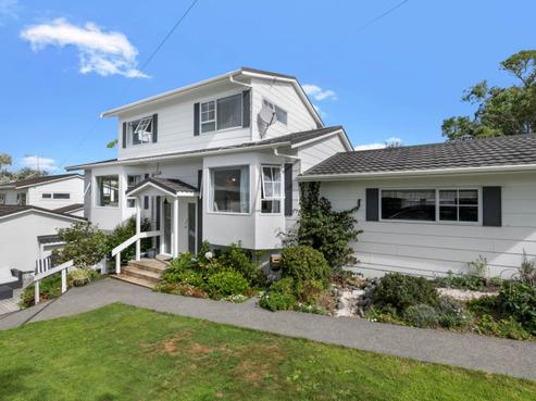 25A Deep Creek Road, Waiake