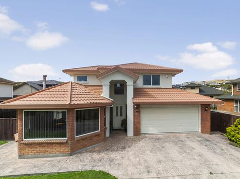 4 Black Pine Road, Woodridge