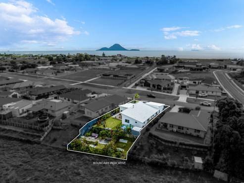 52 Bunyan Road, Coastlands