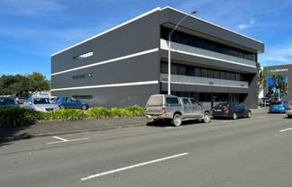 Multiple CBD office options with parking