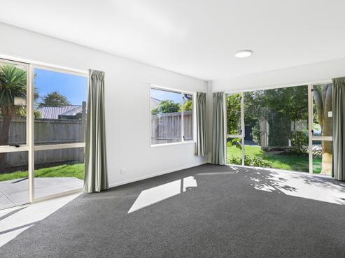 163 Regents Park Drive, Casebrook