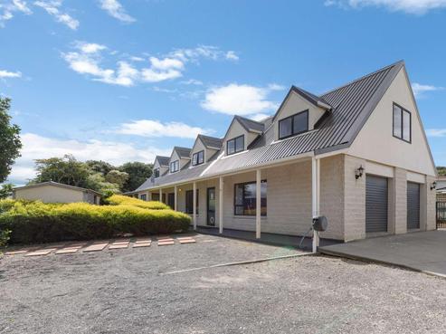 27 Bens Place, Springvale