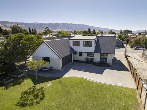 14 Orient Street, Cromwell