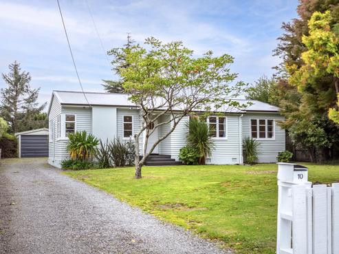 10 Kent Street, Carterton