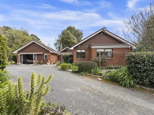 297 Waihoehoe Road, Drury