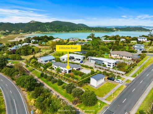 3 Ritchie Road, Parua Bay