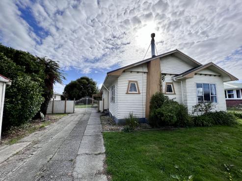 148 Weld Street, Hokitika