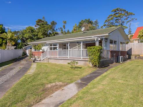1 Mawson Avenue, Torbay