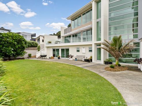 61 Burnham Street, Seatoun