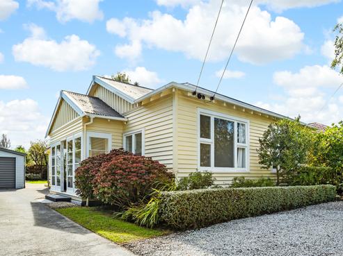 57 Martin Avenue, Beckenham