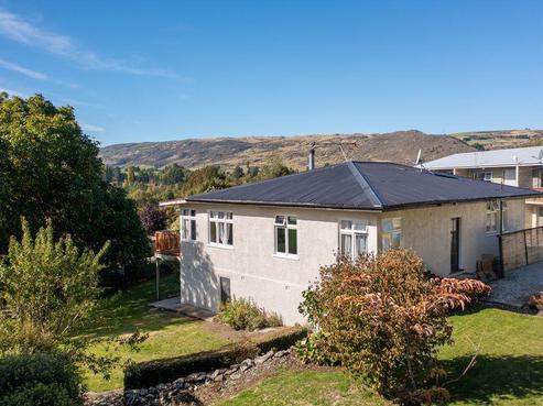 26 Branxholm Street, Roxburgh