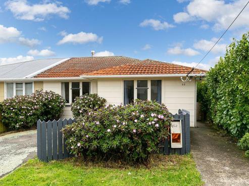 52 Raukawa Street, Strathmore Park