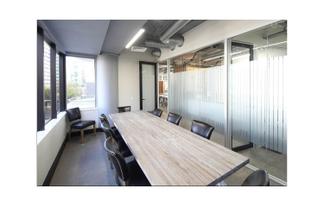 MODERN OFFICE ON EMILY PLACE