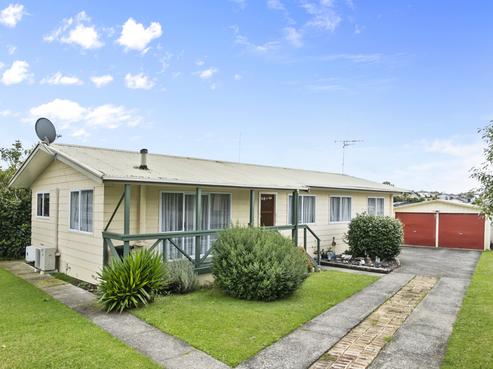 92 Amanda Avenue, Dinsdale