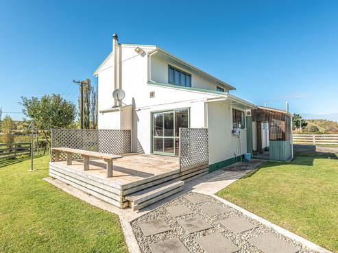 7 Rangitatau East Road, Kai Iwi