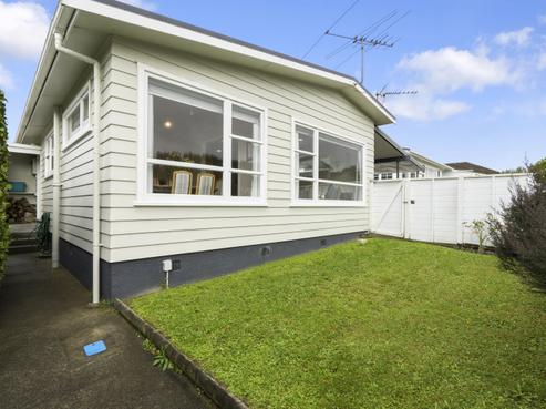 15 Caribou Place, Kingston