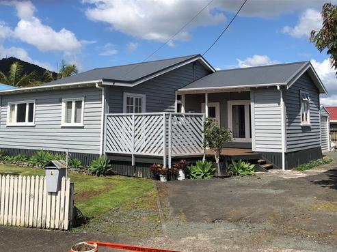 4 Lovatt Crescent, Kensington