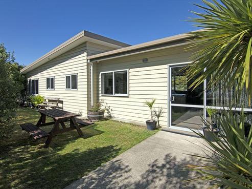 14 Valley Heights Road, Stepneyville