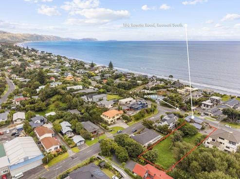 186 Rosetta Road, Raumati South