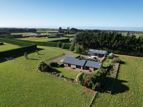 84 Wilcox Road, Tisbury