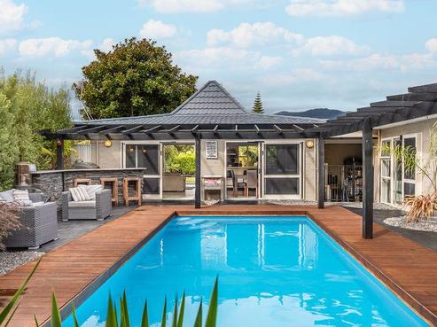 103 Hillcrest Road, Raumati Beach