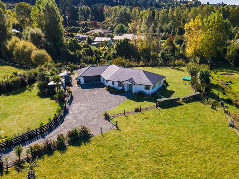 231 Westdale Road, Redwood Valley
