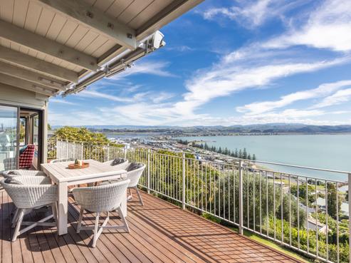159 Thompson Road, Napier Hill