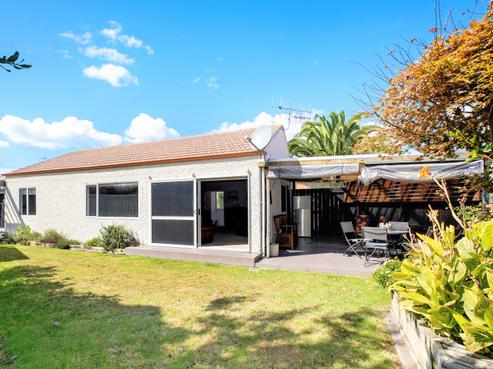 4/184 Charles Street, Westshore
