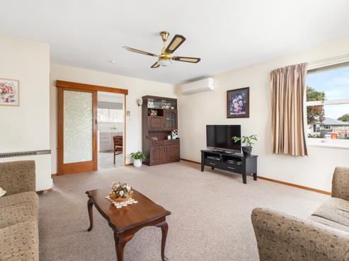 2/31 Mcbratneys Road, Dallington