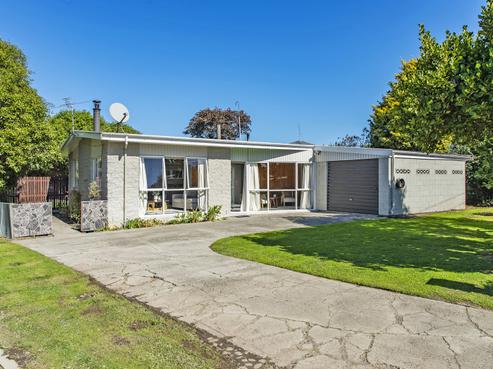 12 Carston Street, Leeston