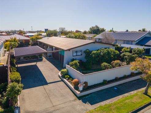 77 Pukatea Street, Gleniti