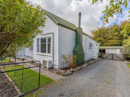 9 Collins Street, Waipawa