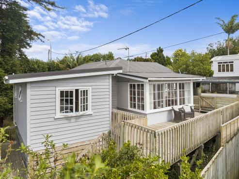 735 Swanson Road, Swanson