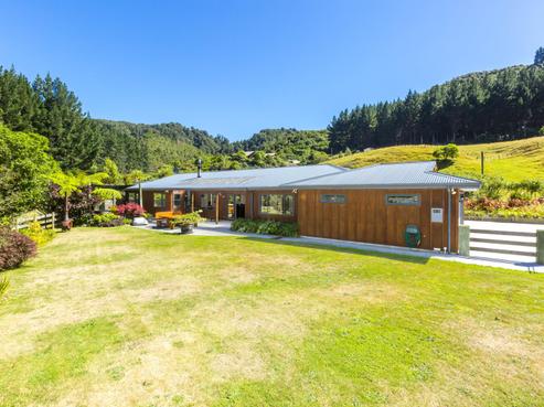182 Karapoti Road, Craigs Flat